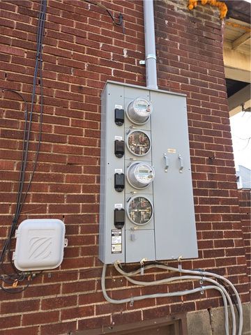 874 Kenneth Ave, New Kensington, PA 15068