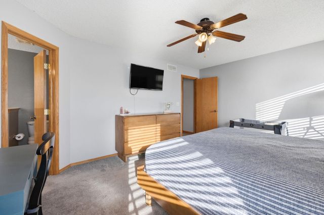 2526 S Prescott Cir, Wichita, KS 67215