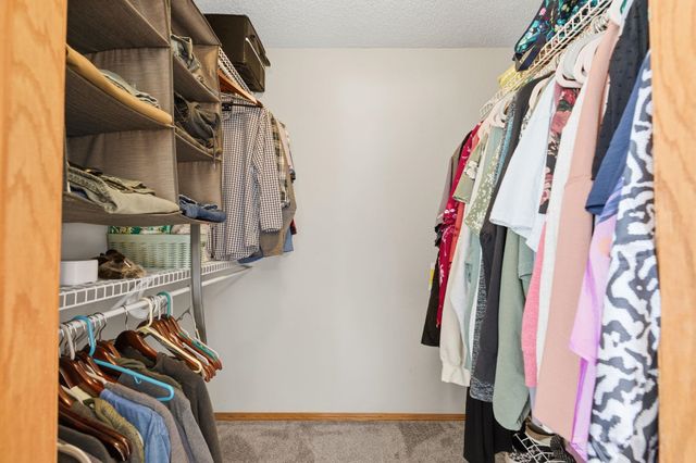 2526 S Prescott Cir, Wichita, KS 67215