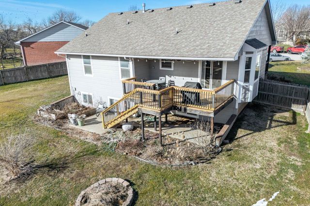 2526 S Prescott Cir, Wichita, KS 67215