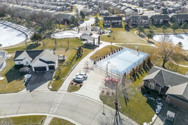 2526 S Prescott Cir, Wichita, KS 67215