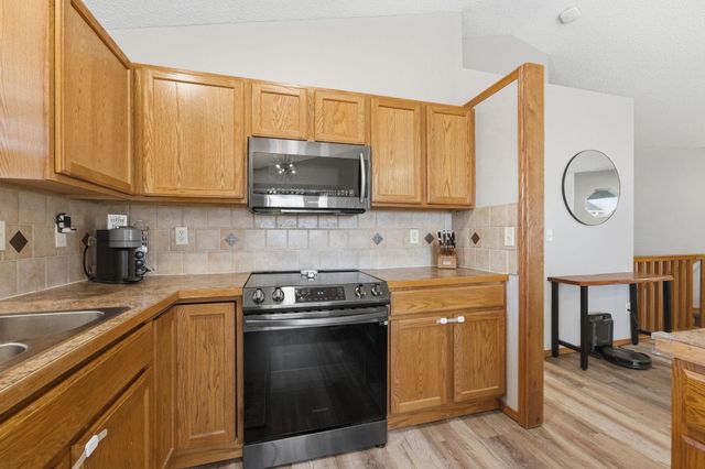 2526 S Prescott Cir, Wichita, KS 67215