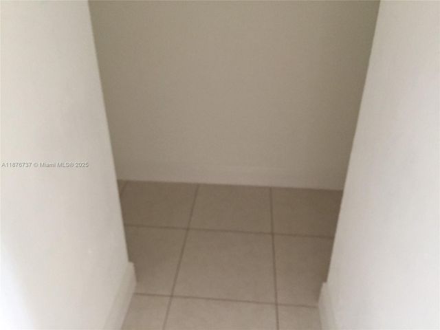 10808 N Kendall Dr Q-4, Miami, FL 33176