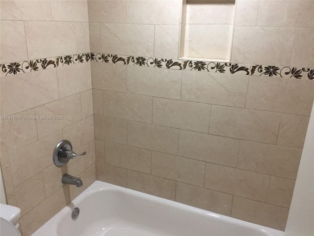 10808 N Kendall Dr Q-4, Miami, FL 33176