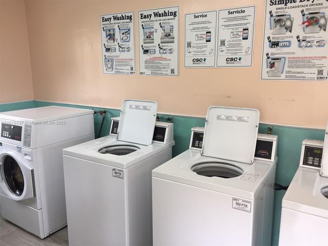 10808 N Kendall Dr Q-4, Miami, FL 33176