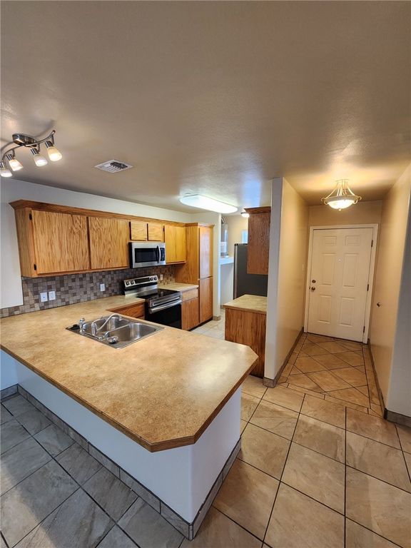 2461 Avenue D, Ingleside, TX 78362 — photo 4