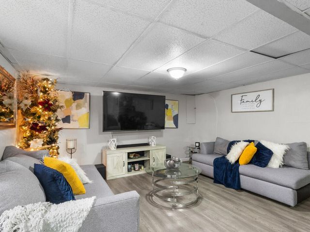 27 Lloyd Street, Pawtucket, RI 02860