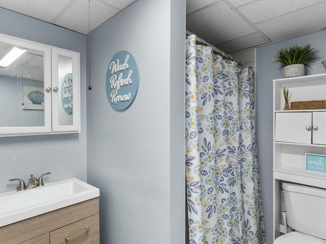 27 Lloyd Street, Pawtucket, RI 02860