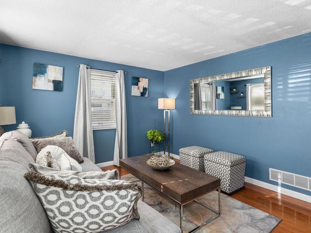 27 Lloyd Street, Pawtucket, RI 02860