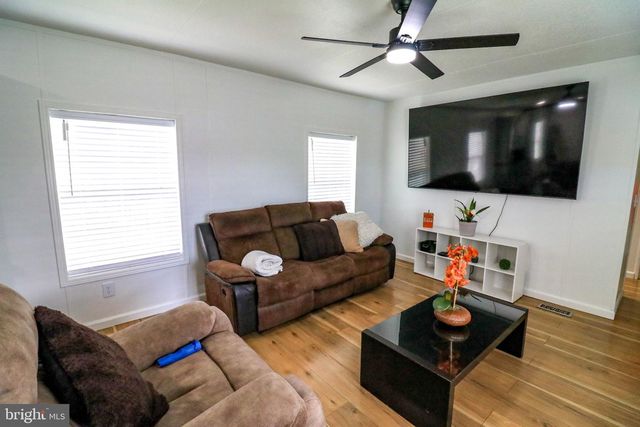 140 FIDDLER AVE, Winchester, VA 22603
