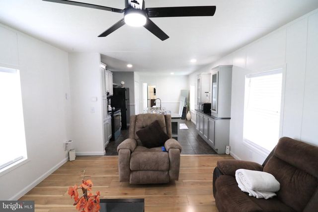 140 FIDDLER AVE, Winchester, VA 22603