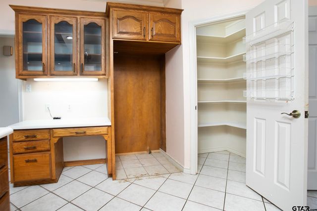 1871 HAGAN RD., Whitehouse, TX 75791
