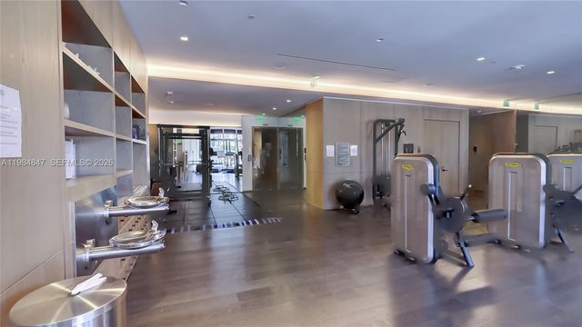 801 S Miami Ave 4501, Miami, FL 33130