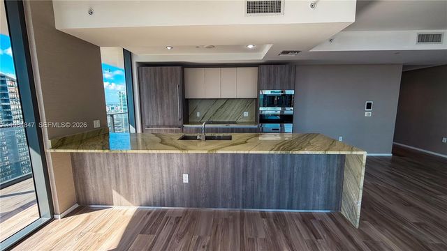 801 S Miami Ave 4501, Miami, FL 33130