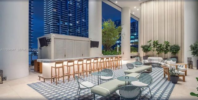 801 S Miami Ave 4501, Miami, FL 33130