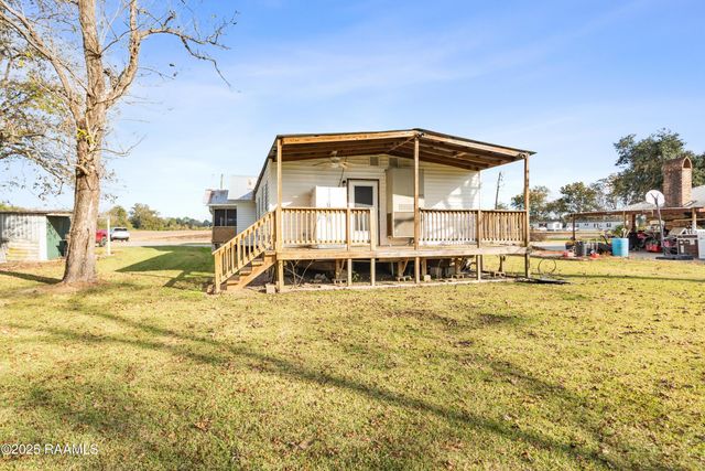 1081 Claston Simon Road, Breaux Bridge, LA 70517