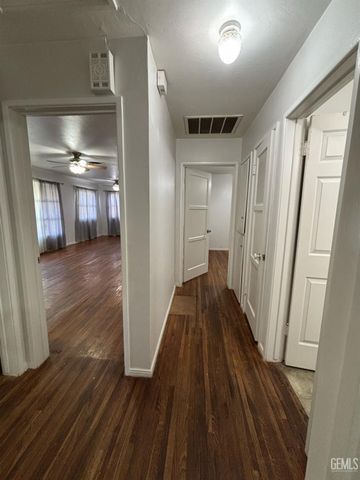317 E Western Drive, Bakersfield, CA 93309