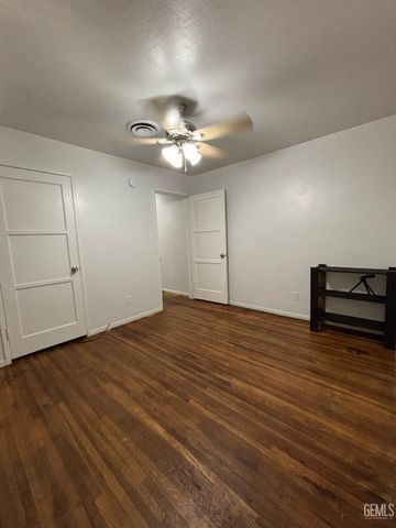 317 E Western Drive, Bakersfield, CA 93309