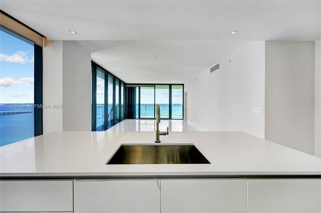 700 NE 24th Street 2901, Miami, FL 33137