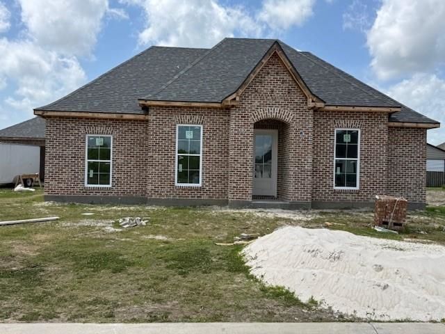 223 Newsom Dr, Houma, LA 70360