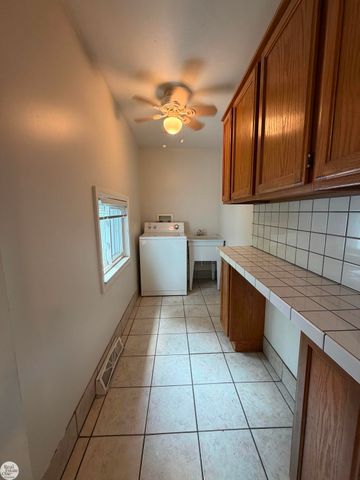 147 Robertson Street, Marine City, MI 48039