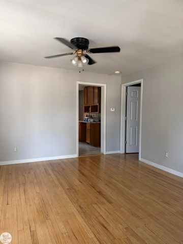 147 Robertson Street, Marine City, MI 48039