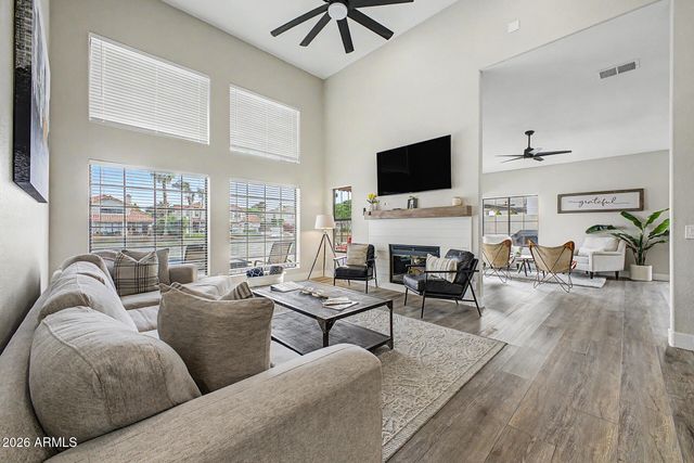 2111 E GONDOLA Lane, Gilbert, AZ 85234