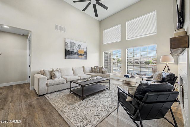2111 E GONDOLA Lane, Gilbert, AZ 85234