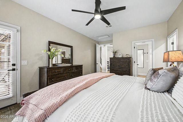 2111 E GONDOLA Lane, Gilbert, AZ 85234
