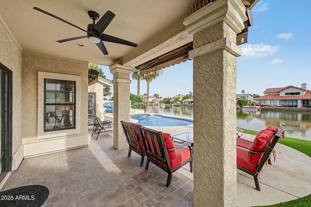 2111 E GONDOLA Lane, Gilbert, AZ 85234