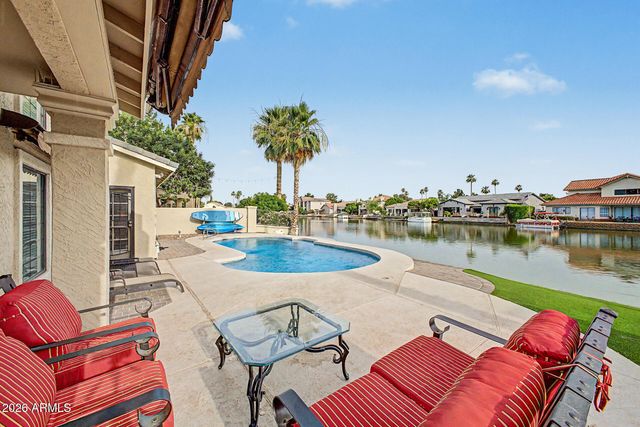 2111 E GONDOLA Lane, Gilbert, AZ 85234