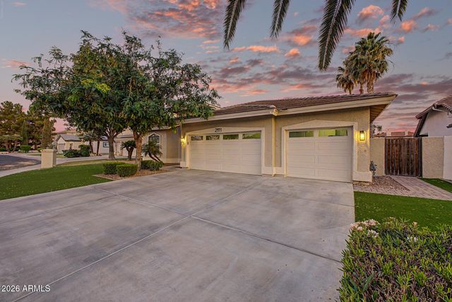 2111 E GONDOLA Lane, Gilbert, AZ 85234