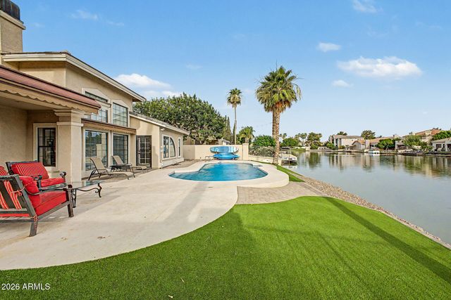 2111 E GONDOLA Lane, Gilbert, AZ 85234