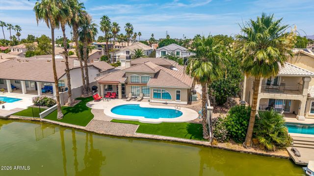 2111 E GONDOLA Lane, Gilbert, AZ 85234