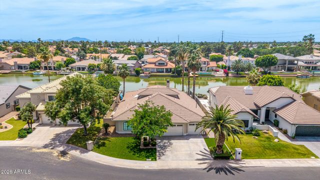2111 E GONDOLA Lane, Gilbert, AZ 85234