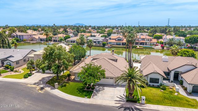 2111 E GONDOLA Lane, Gilbert, AZ 85234