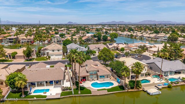 2111 E GONDOLA Lane, Gilbert, AZ 85234