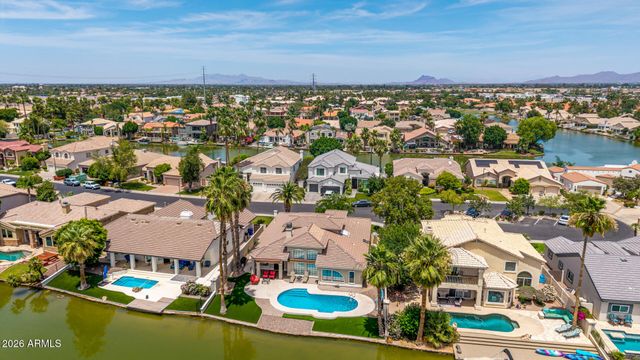 2111 E GONDOLA Lane, Gilbert, AZ 85234