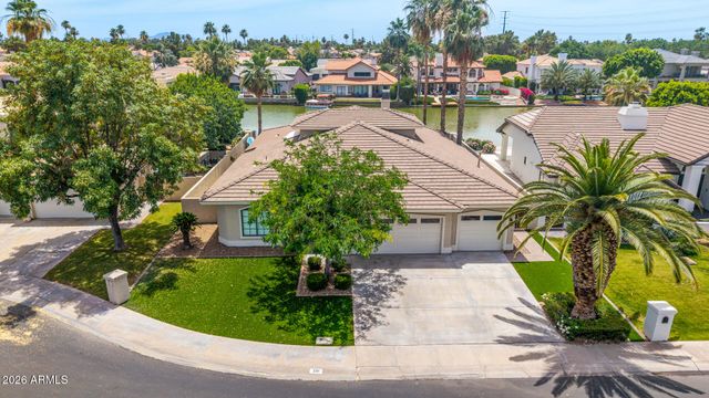 2111 E GONDOLA Lane, Gilbert, AZ 85234