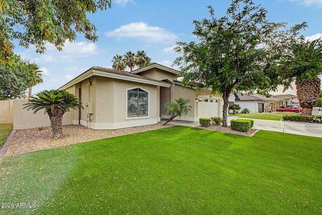 2111 E GONDOLA Lane, Gilbert, AZ 85234