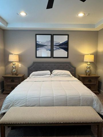 38 Jarvis Row Circle, The Woodlands, TX 77380