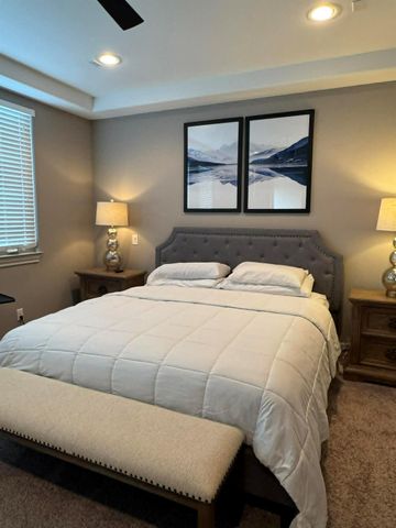 38 Jarvis Row Circle, The Woodlands, TX 77380