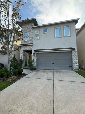 38 Jarvis Row Circle, The Woodlands, TX 77380