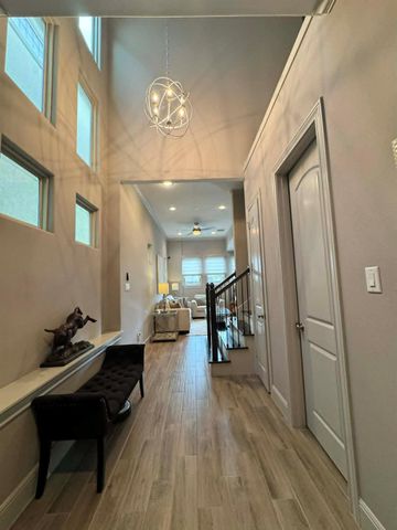 38 Jarvis Row Circle, The Woodlands, TX 77380