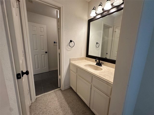 3206 Oakland Drive, Sugar Land, TX 77479