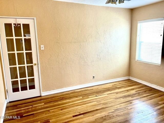 3905 Monroe Avenue, El Paso, TX 79930