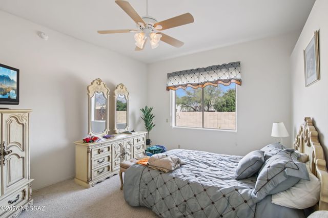 7387 E Placita Luz De La Luna, Tucson, AZ 85715