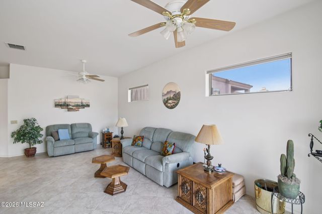 7387 E Placita Luz De La Luna, Tucson, AZ 85715