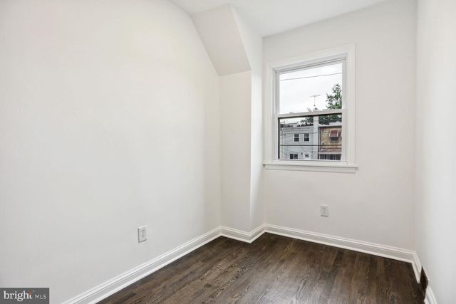 323 34TH ST NE, Washington, DC 20019