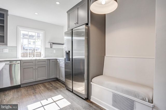 323 34TH ST NE, Washington, DC 20019